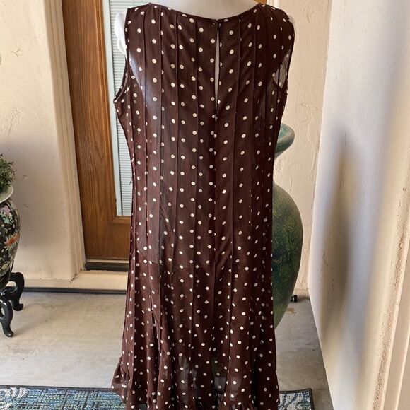 Sheer brown polka dot dress by Dressbarn size 14 - Picture 5 of 9